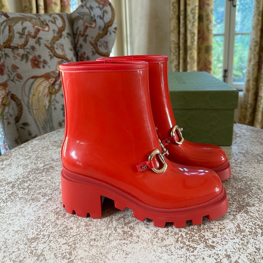 Gucci - Picture 7 of 9
